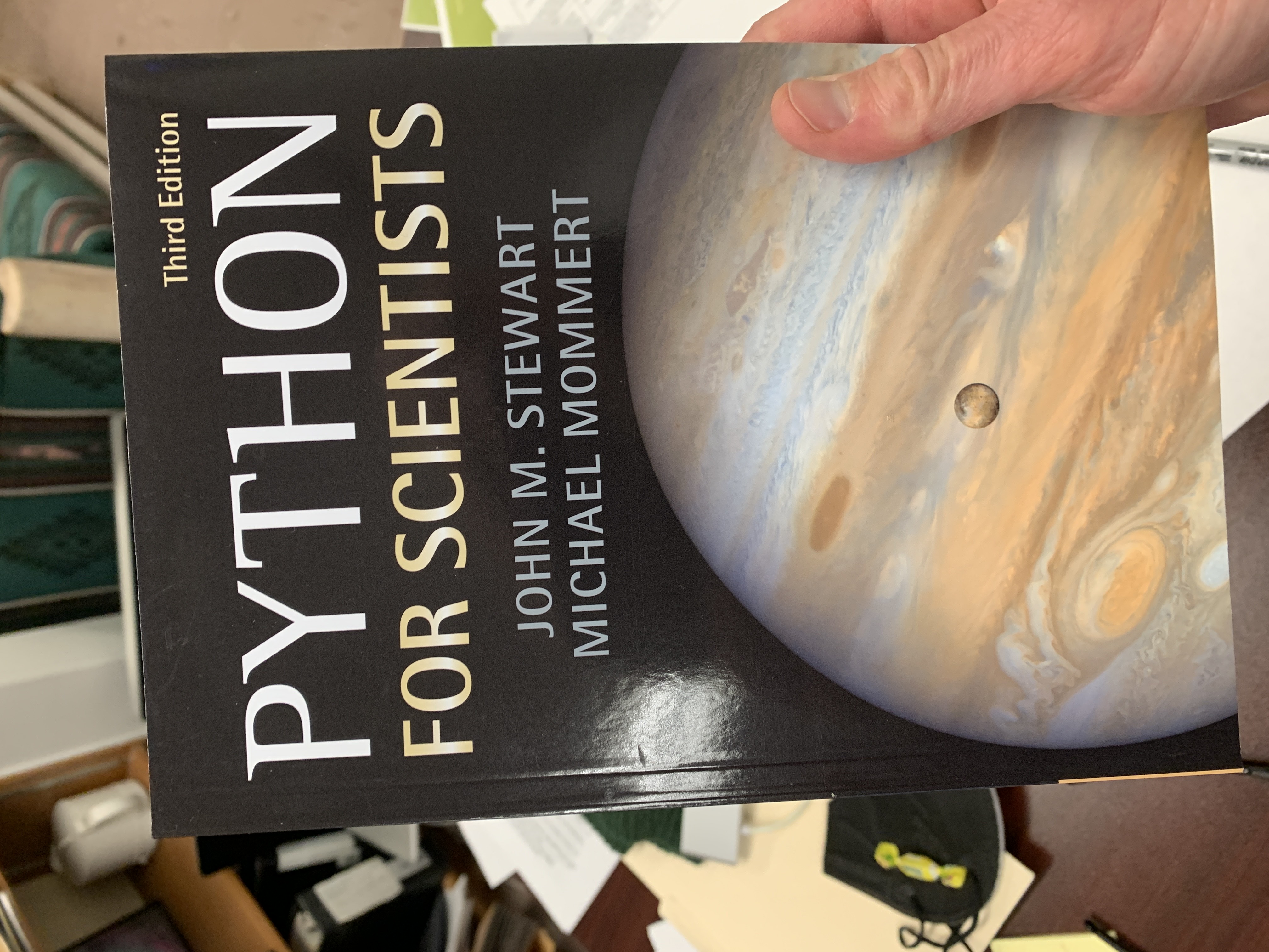 Michael Mommert's "Python for Scientists"