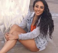 A photo of honors student Desirae Enriquez