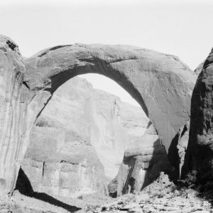 Under the Bridge which is 400 ft in height could be placed the National Capital building at Washington.