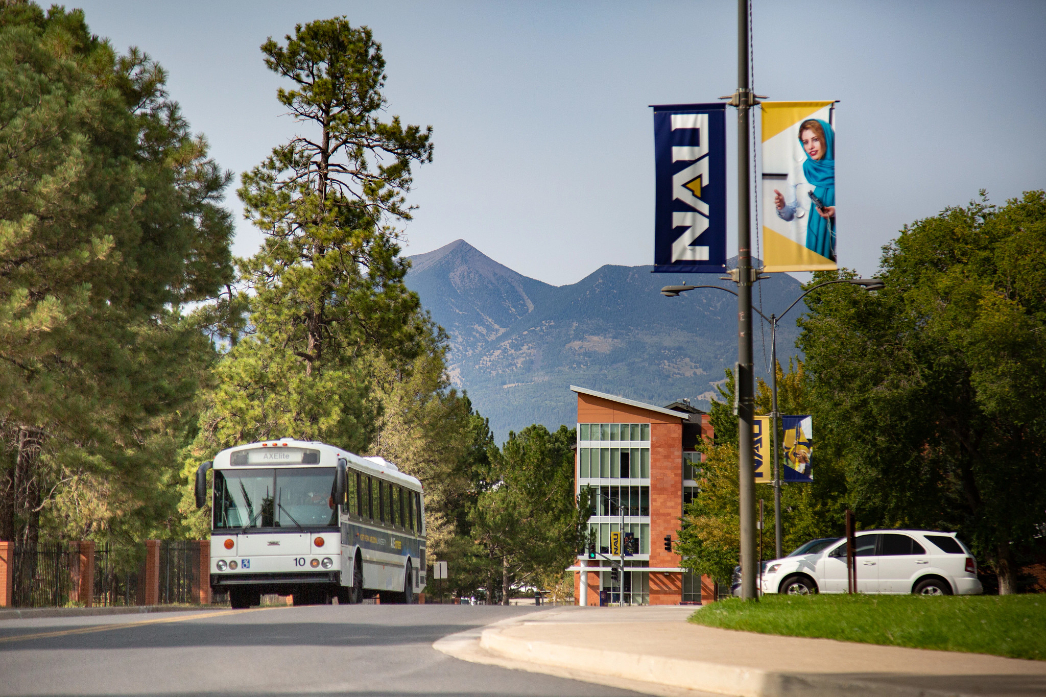 Transportation & Parking   Off Campus Life