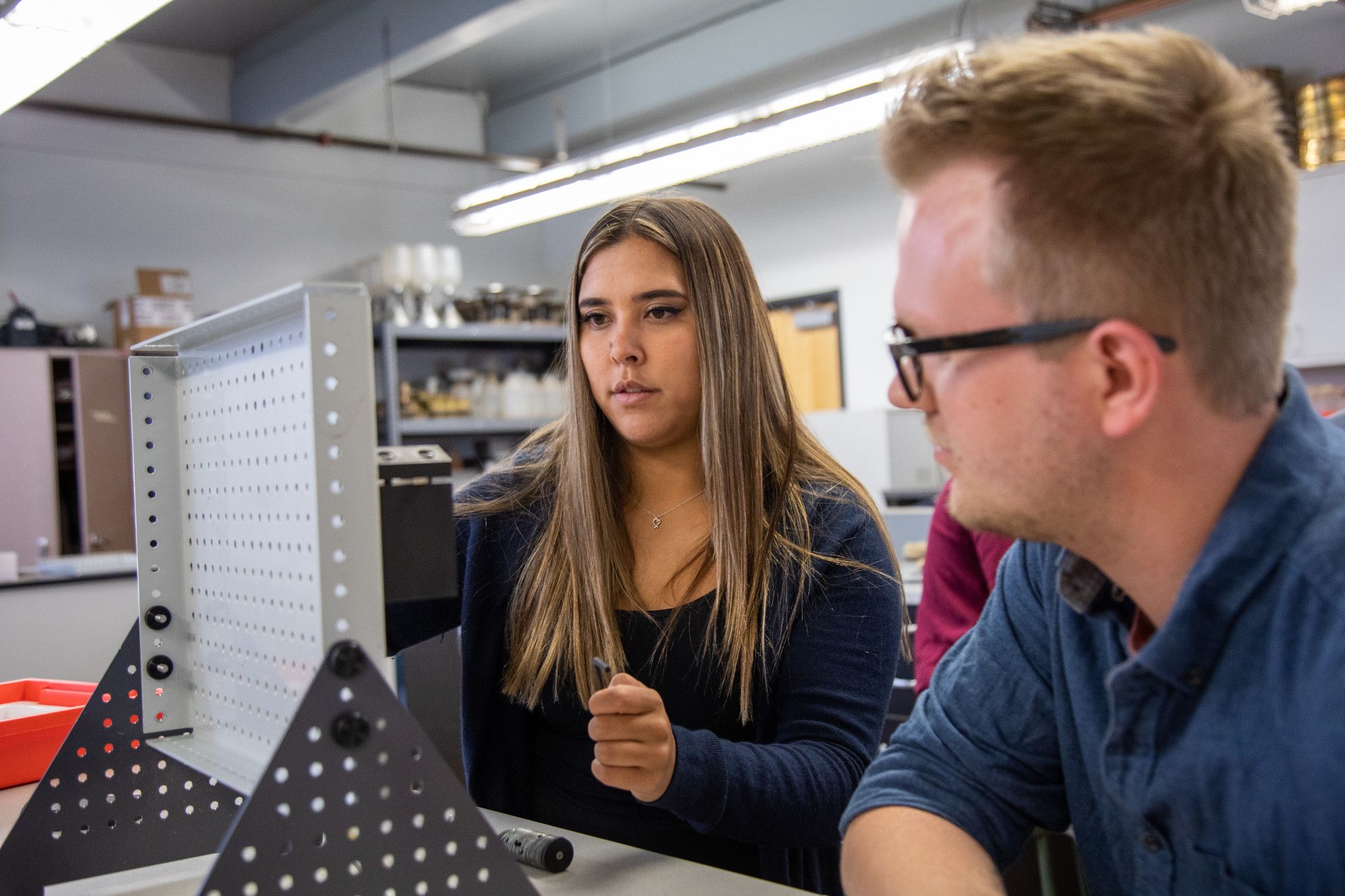 Students working together in a lab.