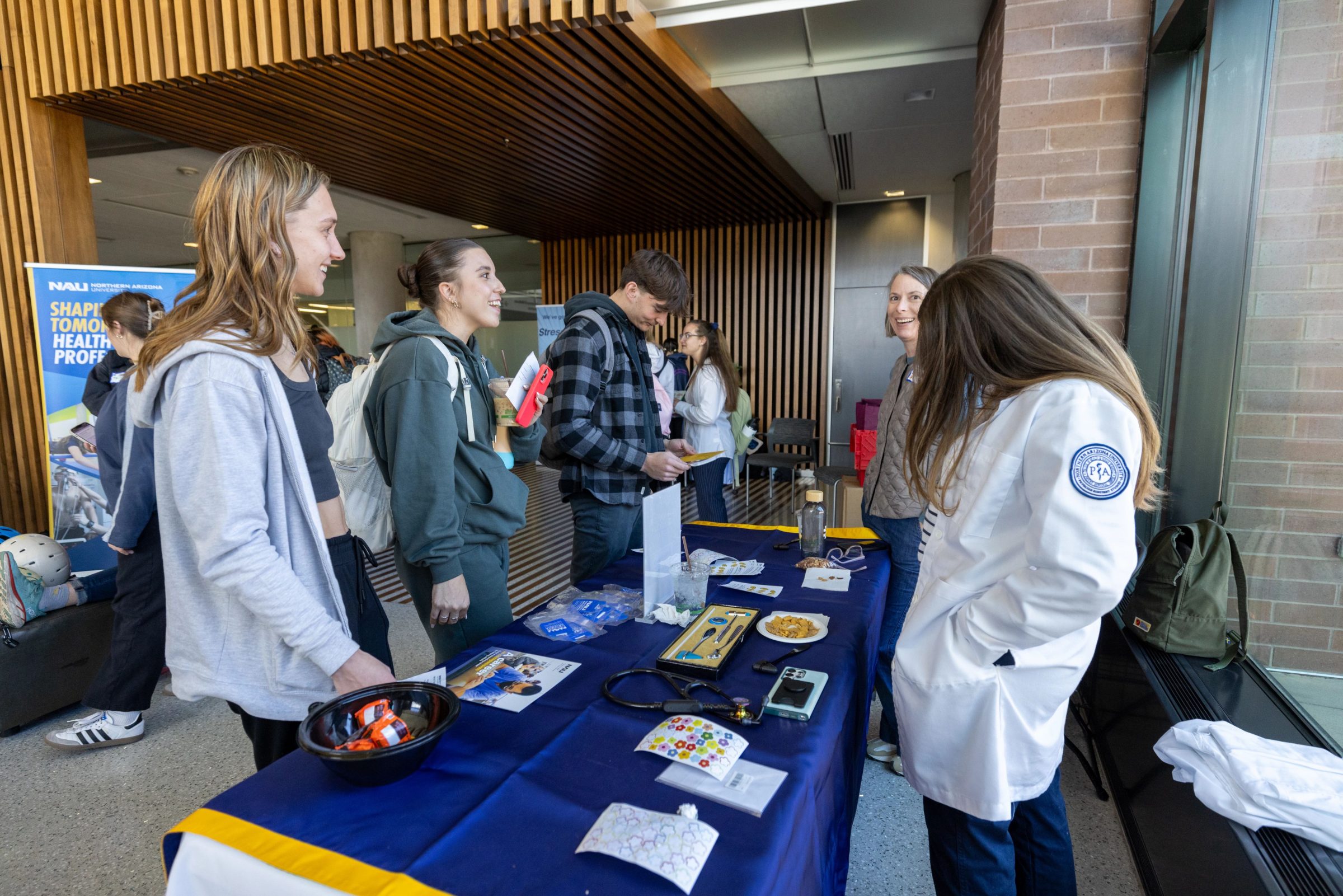 9625_chhs_career_fair_20240404