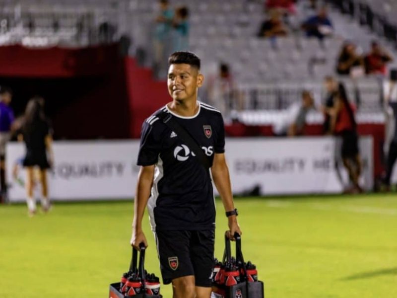 Enrique De La Cruz, Athletic Trainer.