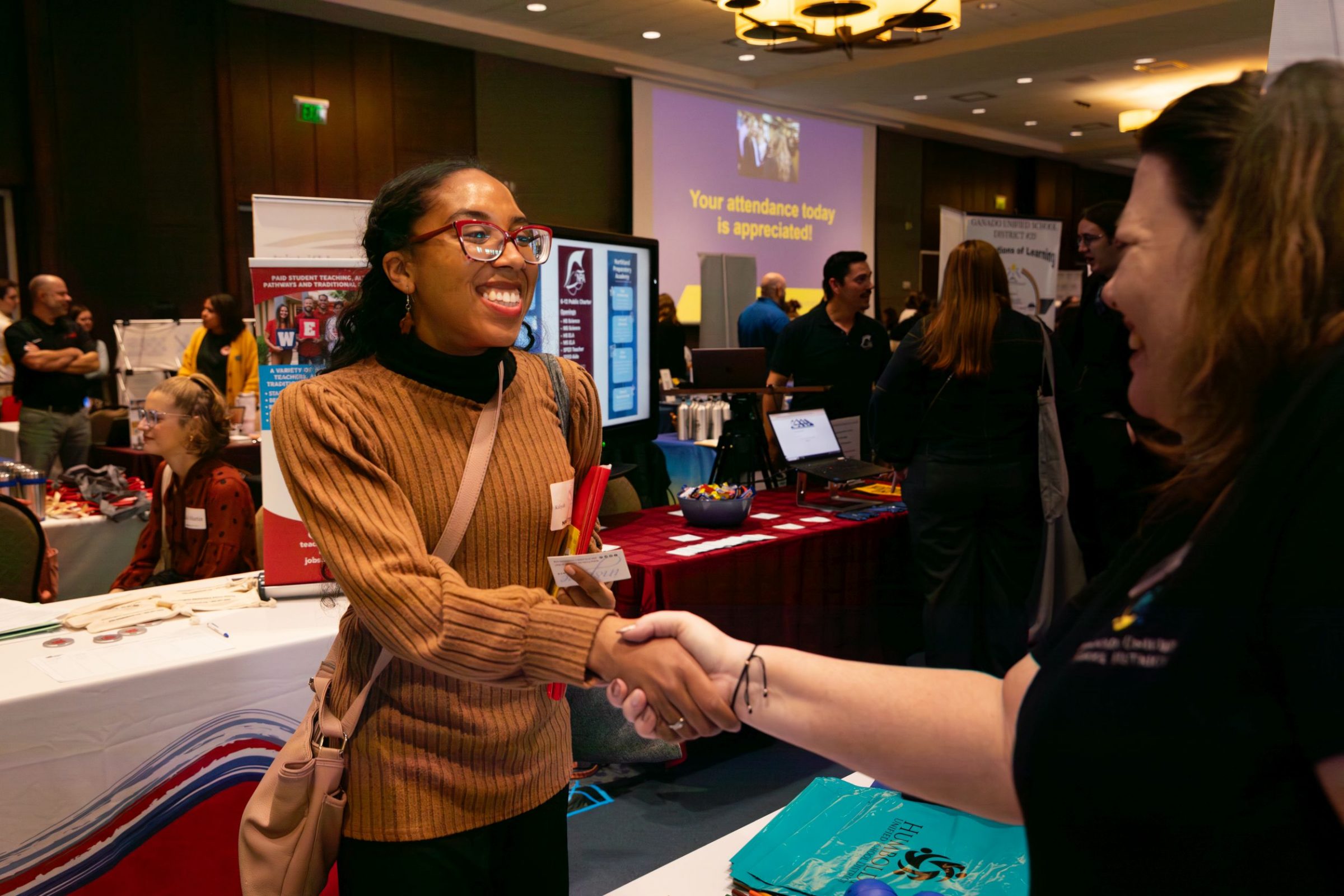 career_fair_12