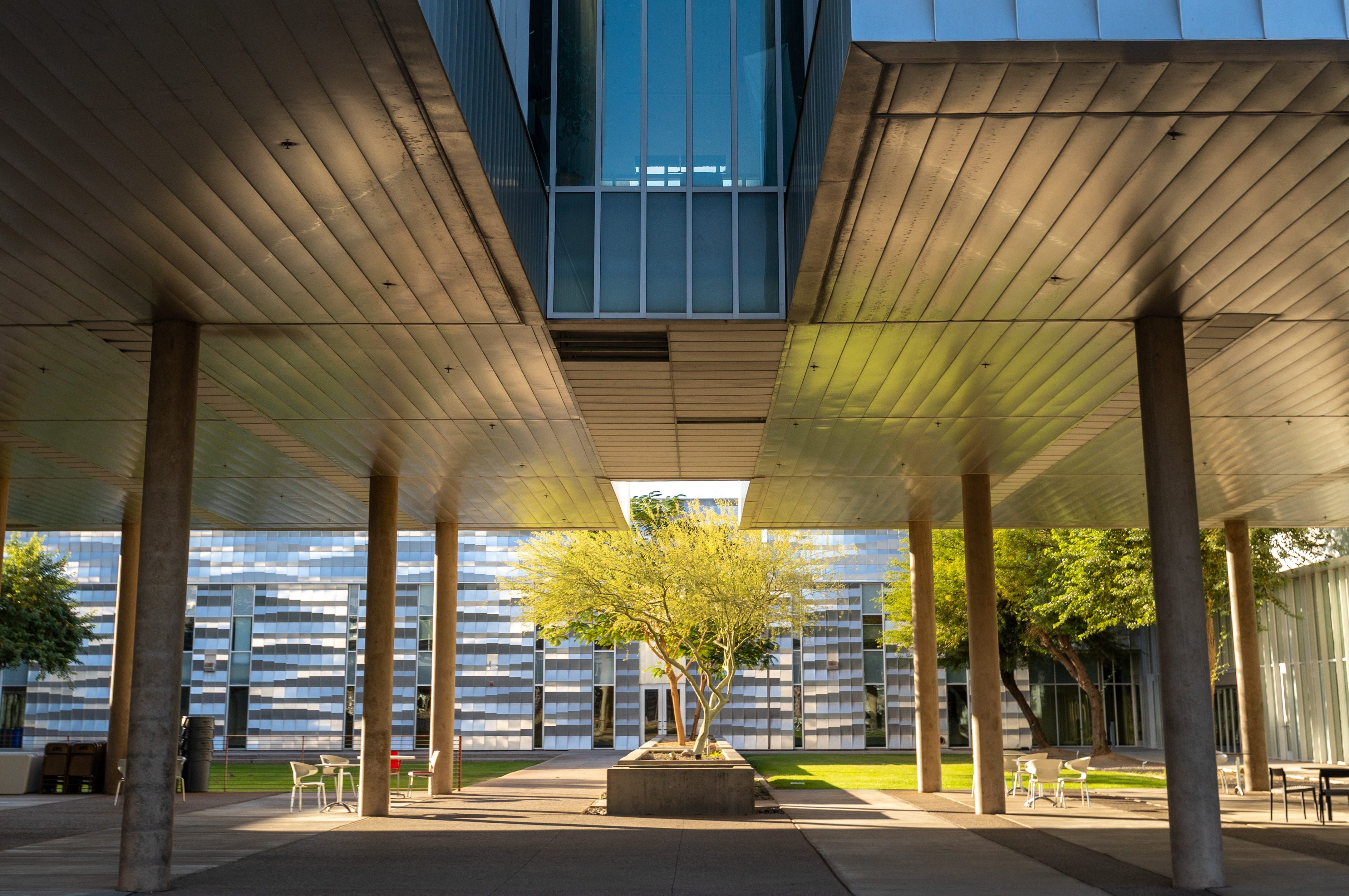 N A U–Yuma campus building.