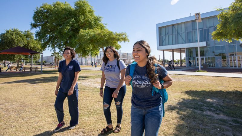 N A U&ndash;Yuma students walking on campus.