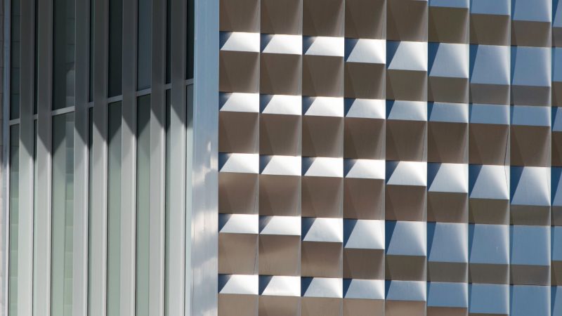 A building on the N A U&ndash;Yuma campus.