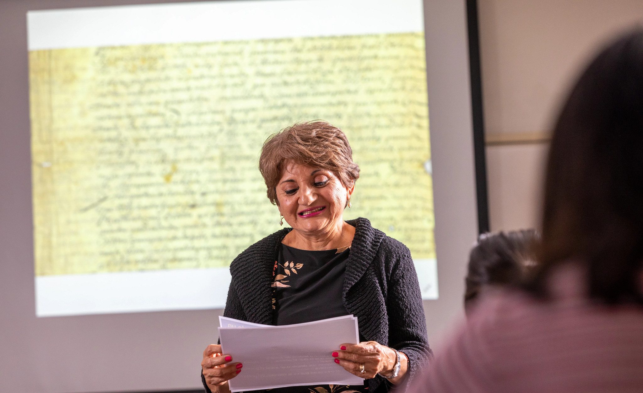 Yuma Spanish class instructor giving a lesson.