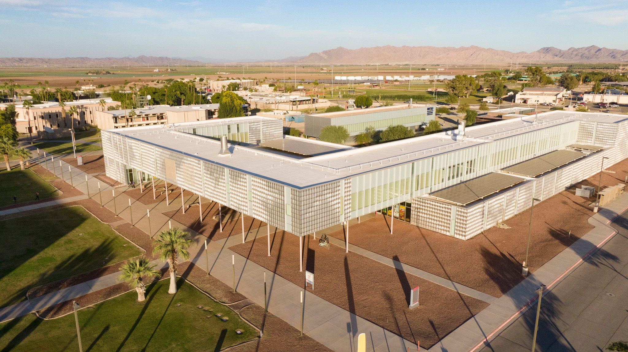 Aerial view of N A U–Yuma campus.