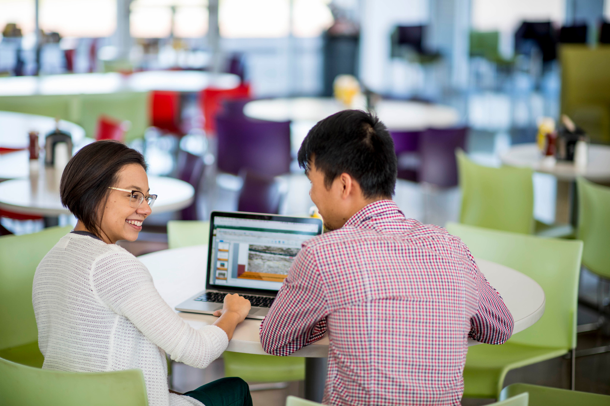 Students working together at N A U&ndash;Yuma.