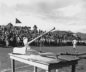Student axe