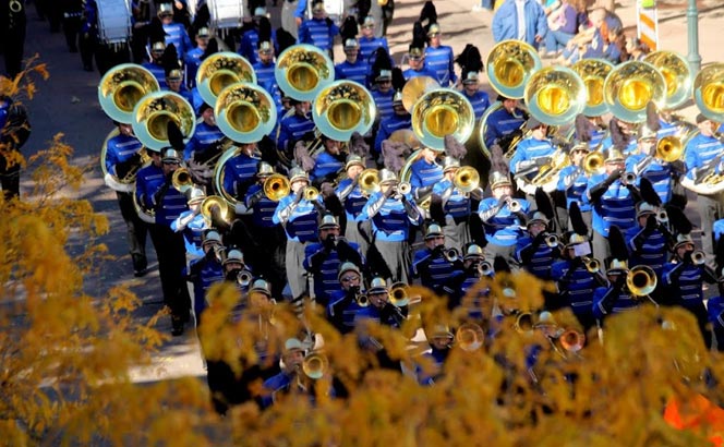 Homecoming parade