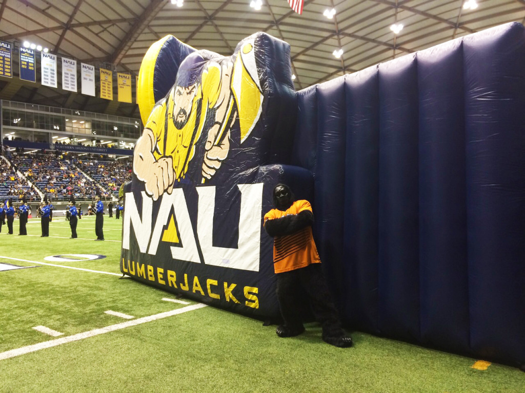 Suns Gorilla agains the NAU skydome tunnel
