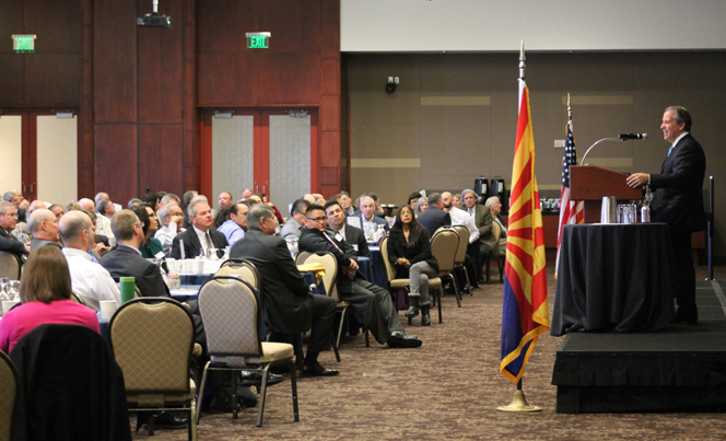 Gene Sperling speaks to the audience.