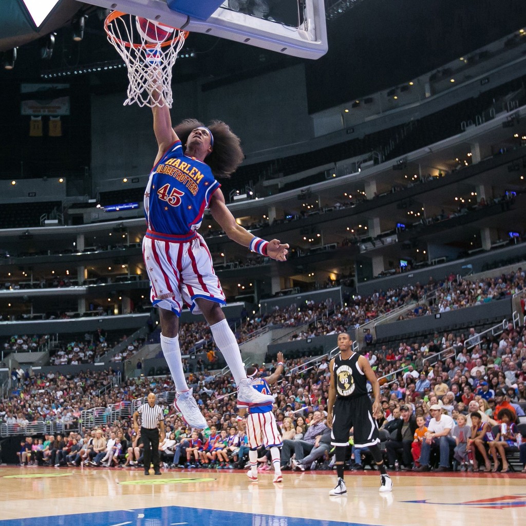 Harlem Globetrotter dunk