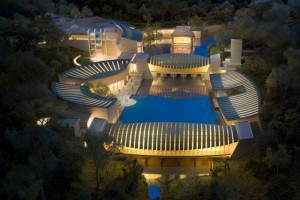 Walmart owns the Crystal Bridges Museum