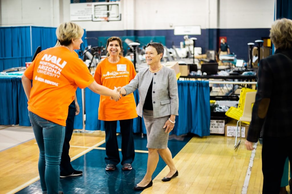 President Cheng meets with volunteers