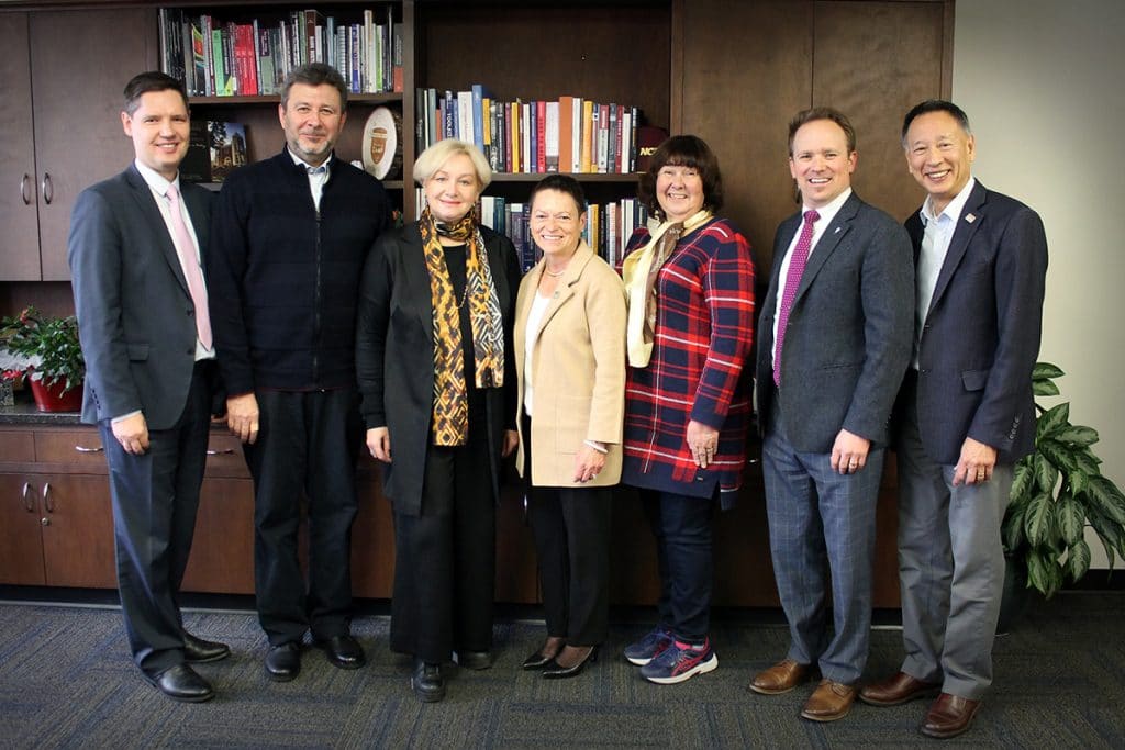 Russian delegation with President Cheng