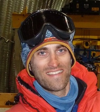 John Fegyveresi