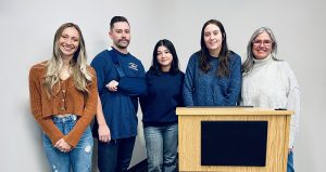 VDL students and Patricia Murphey (right)