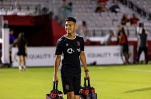 Enrique De La Cruz on the field of Phoenix Rising